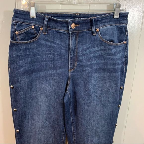 Chico's The Platinum Jegging Dark Blue Studded High Rise Skinny Jeans 6 S 0.5 - Picture 2 of 9